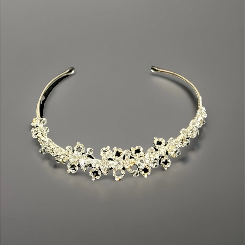 New Swarovski Crystal Wedding Headband. Set In Platinum/Silver-Plated